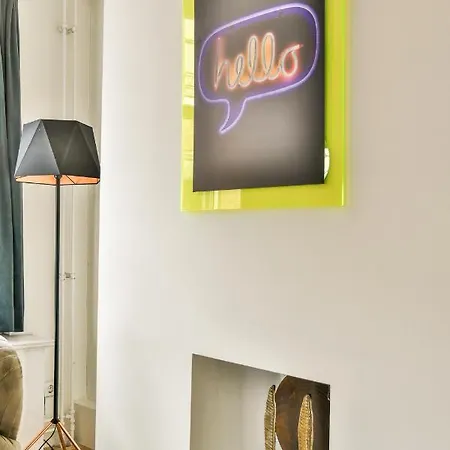 Konukevi Spiegelgracht With Canal View 3*