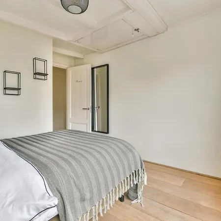 Spiegelgracht With Canal View Konukevi Amsterdam