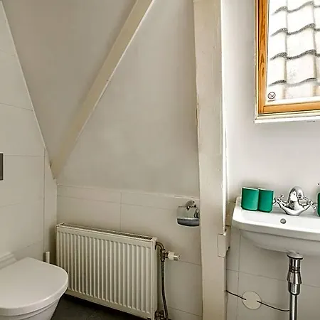 Spiegelgracht With Canal View Gasthof 3*