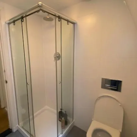 Spiegelgracht With Canal View